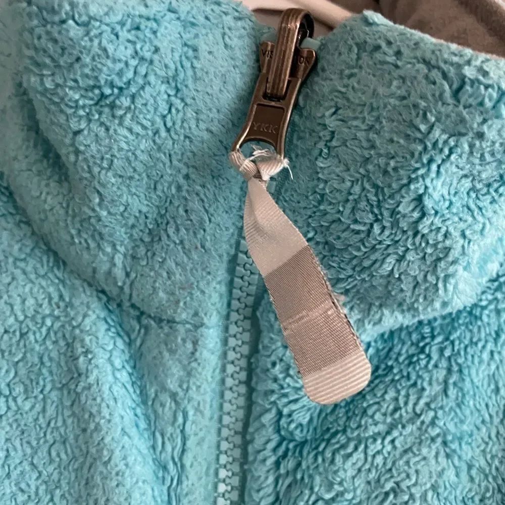 North Face jacket - Picture 7 of 8